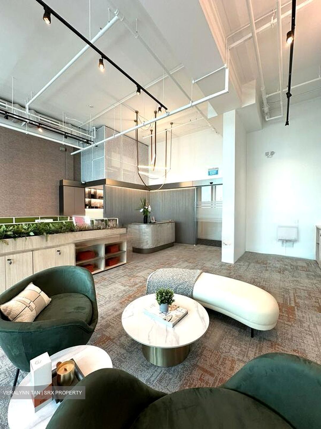 Arc 380 (D8), Office #451310381